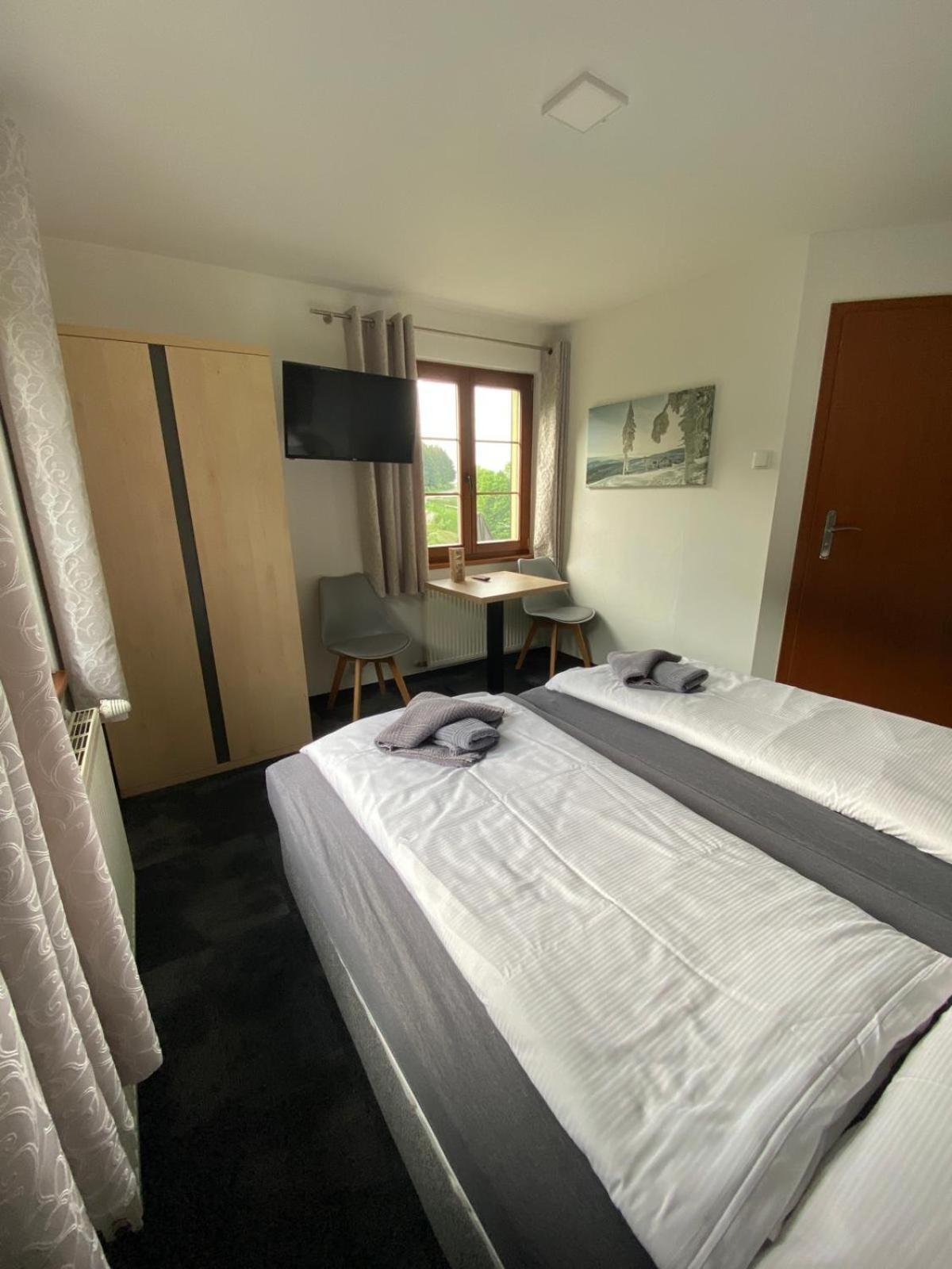Pod Orlica Apartman Duszniki Zdrój Szoba fotó